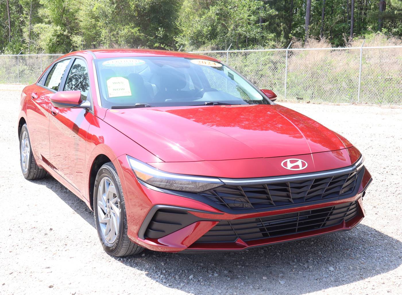 2024 Hyundai Elantra SEL — Sedan — 3,225 mi — Fayetteville, NC