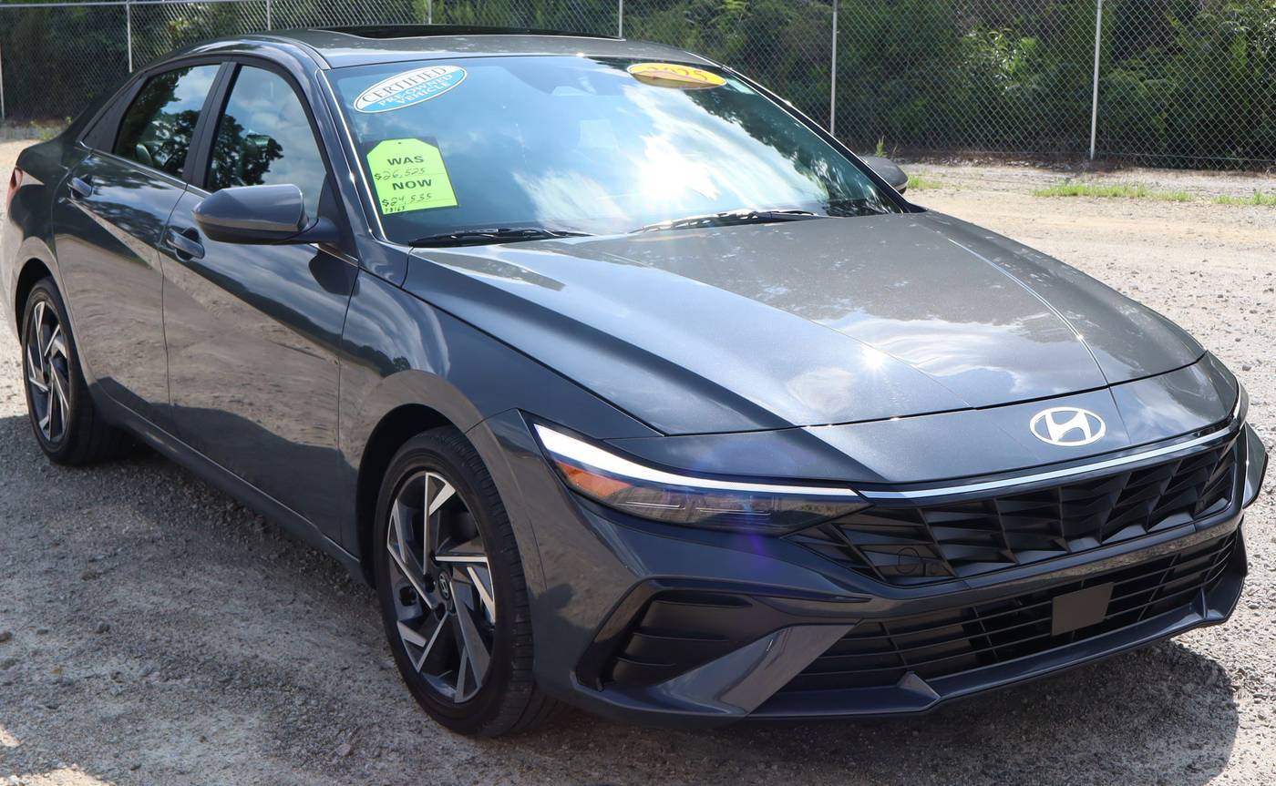 2025 Hyundai Elantra SEL Convenience — Sedan — 5,131 mi — Fayetteville, NC