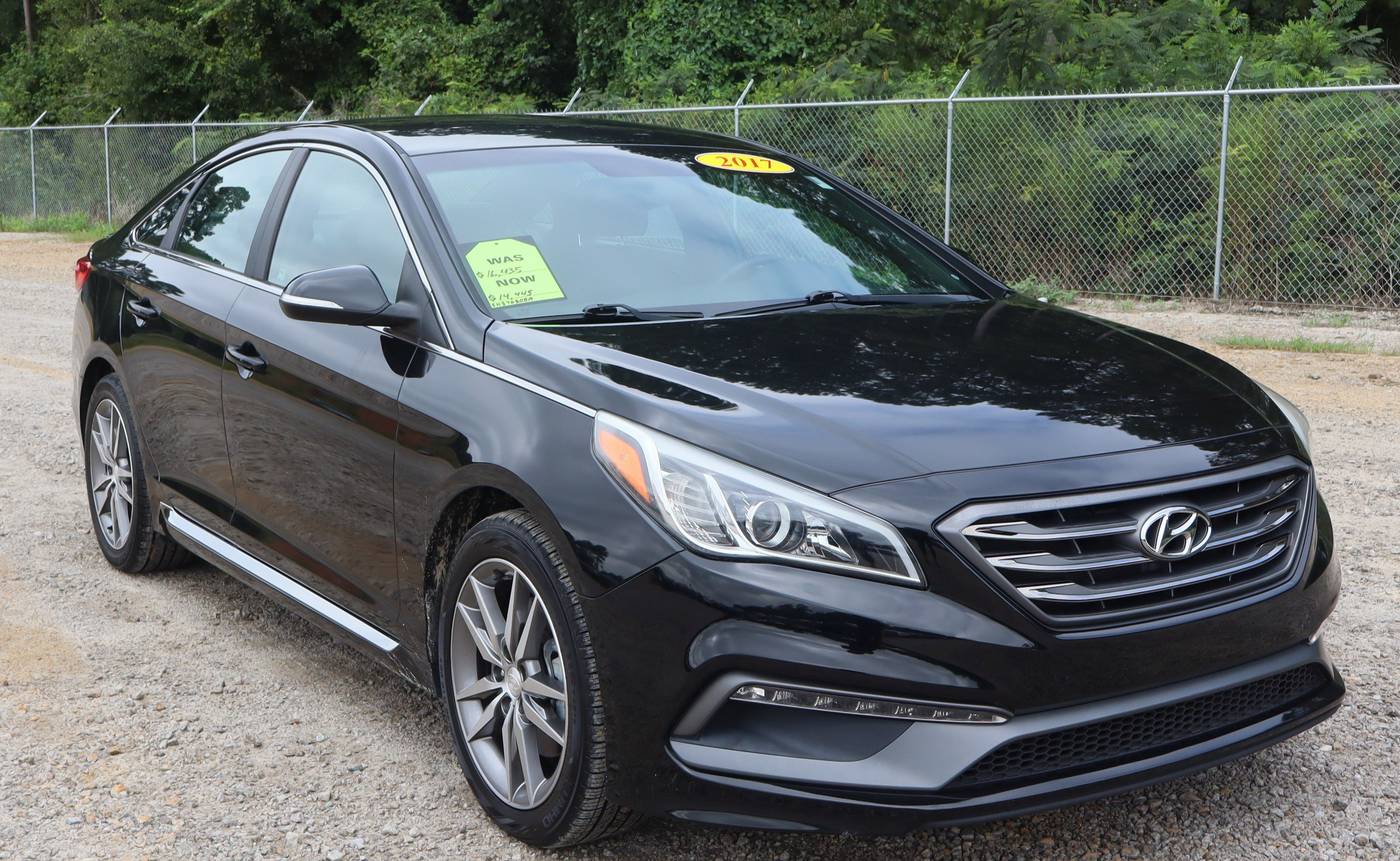 2017 Hyundai Sonata Sport 2.0T — Sedan — 26,349 mi — Fayetteville, NC