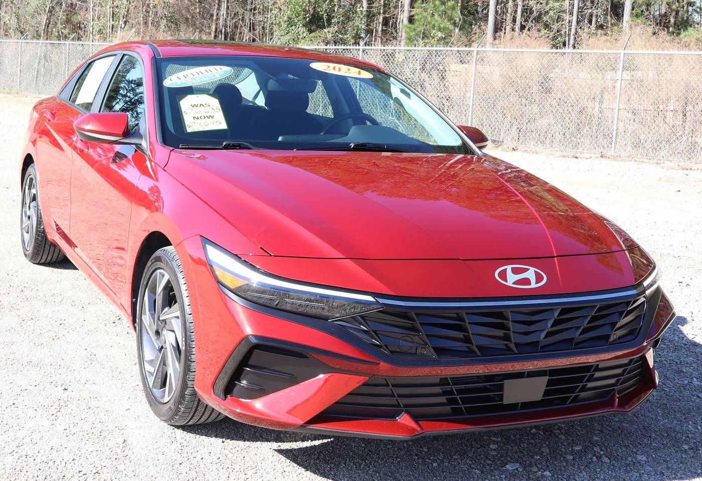 2024 Hyundai Elantra SEL — Sedan — 3,015 mi — Fayetteville, NC