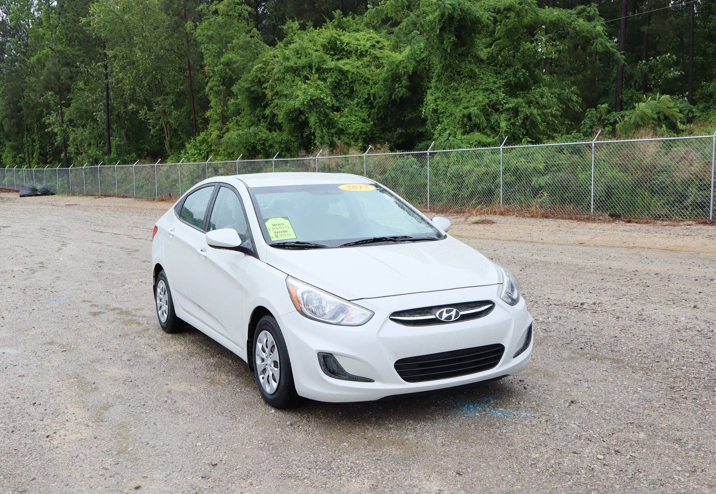 2017 Hyundai Accent SE — Sedan — 75,347 mi — Fayetteville, NC