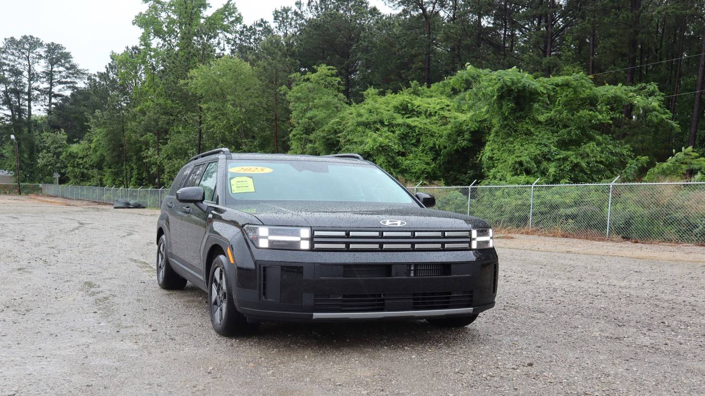 2025 Hyundai Santa Fe Hybrid SEL — SUV — 4,041 mi — Fayetteville, NC