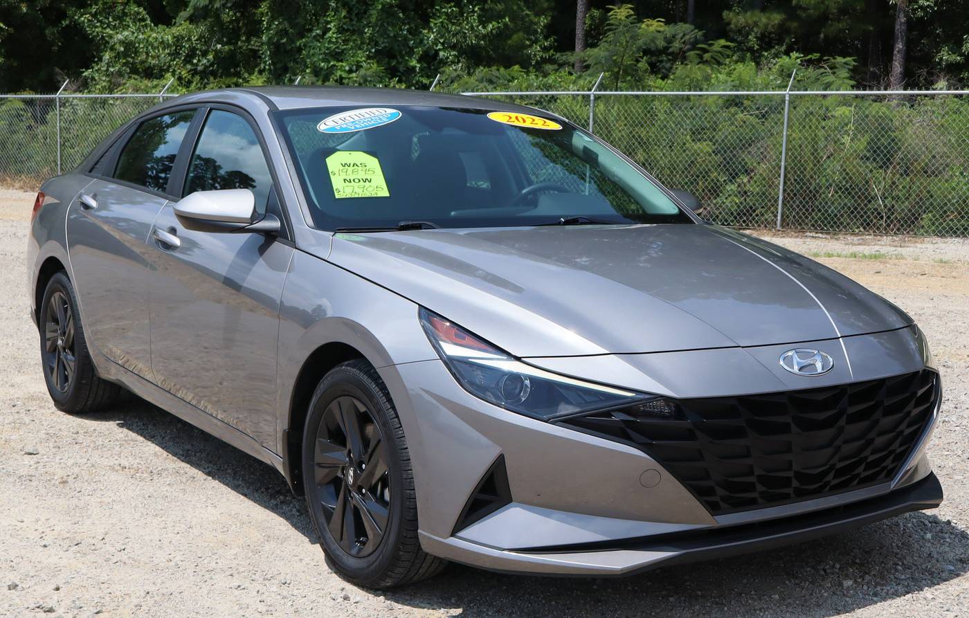 2022 Hyundai Elantra SEL — Sedan — 48,525 mi — Fayetteville, NC
