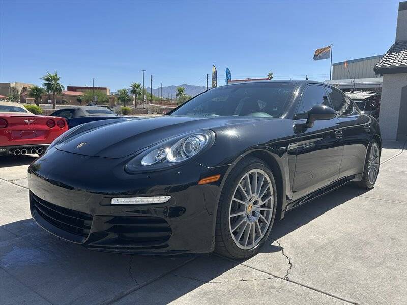 2016 Porsche Panamera