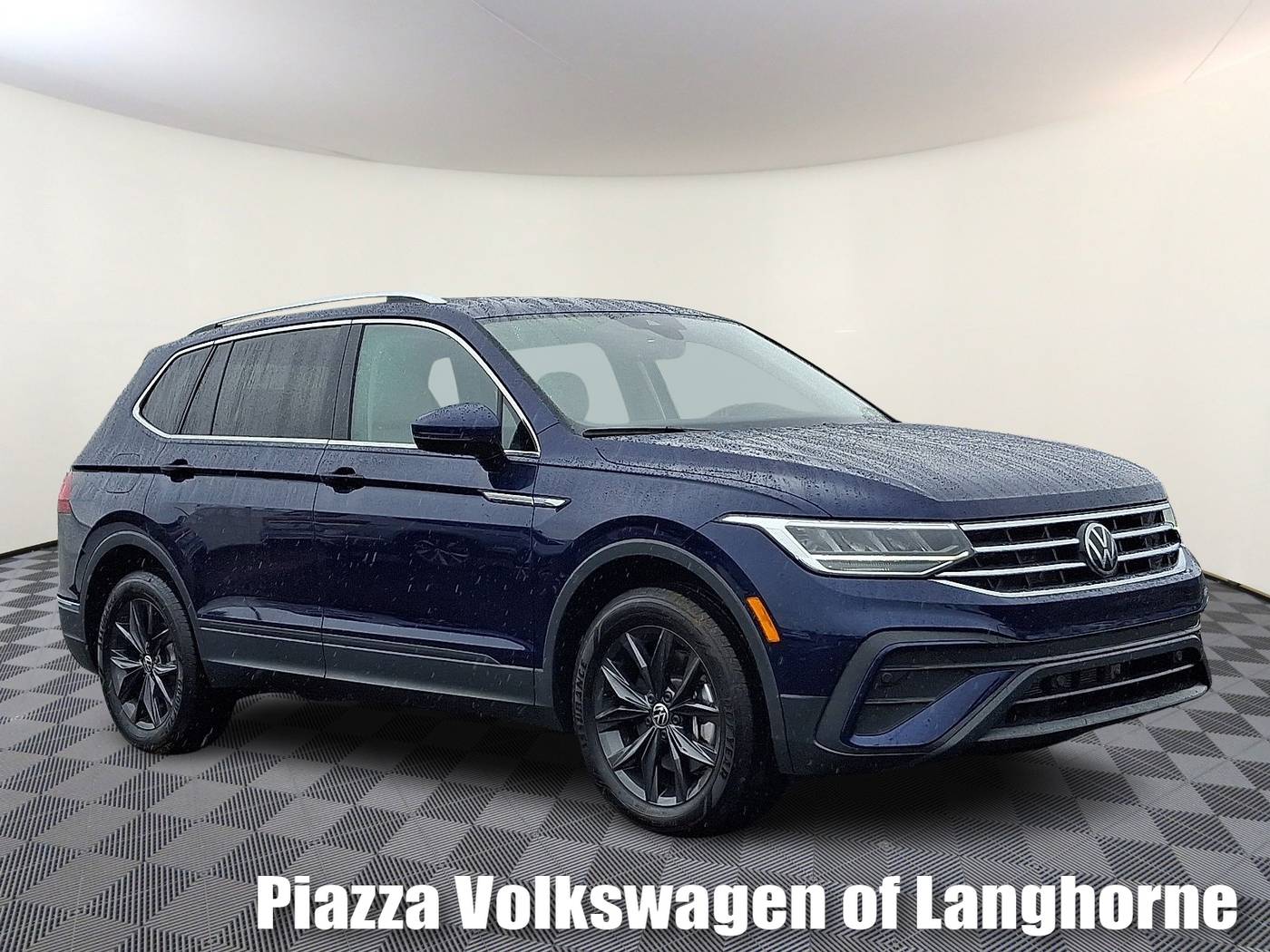 2024 Volkswagen Tiguan SE — SUV — 1,421 mi — Langhorne, PA