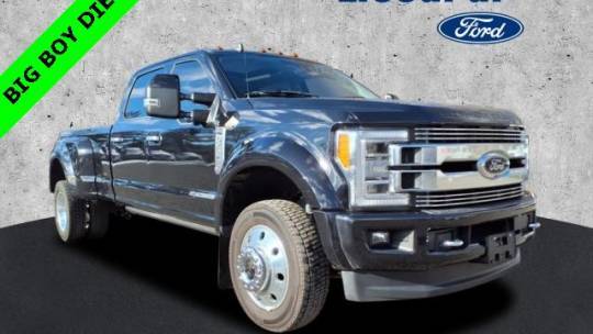 2019 Ford Super Duty F-450 Limited — Pickup Truck — 26,758 mi — Watchung, NJ