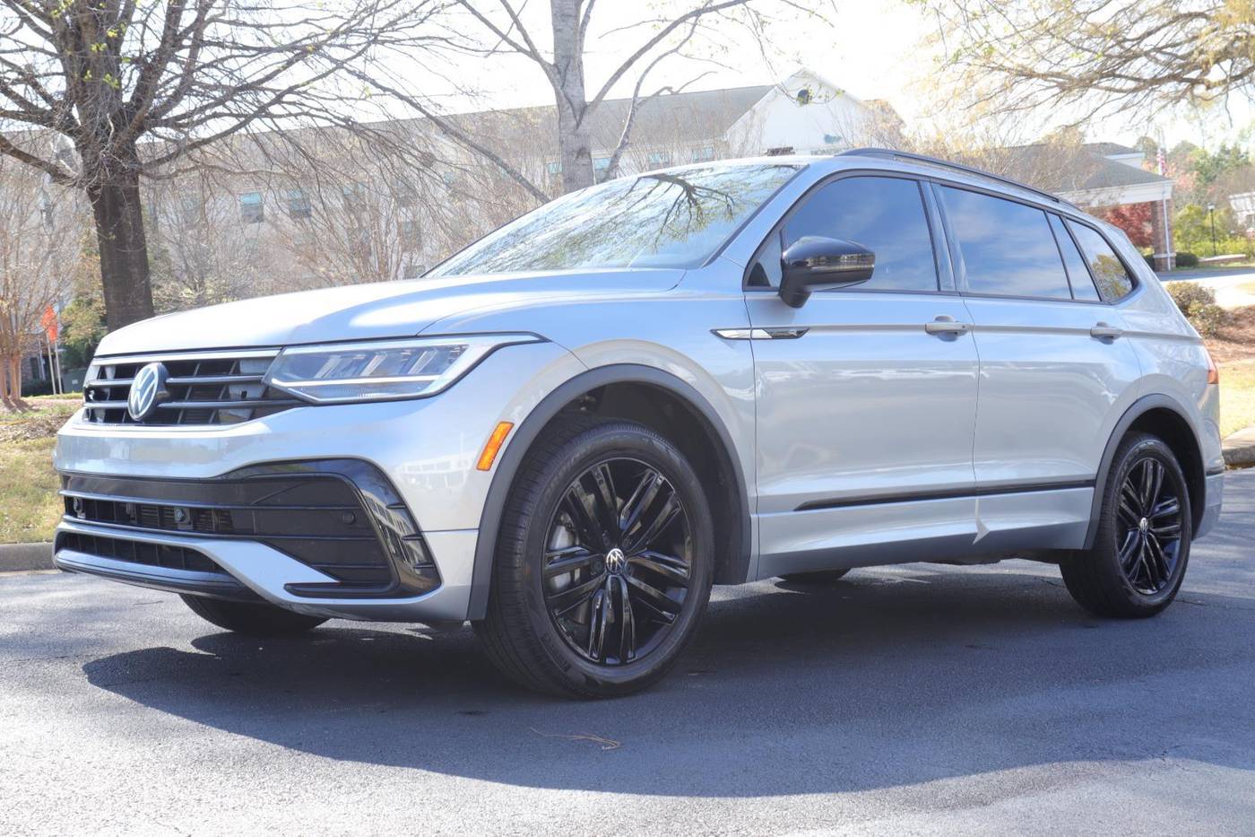 2022 Volkswagen Tiguan SE R-Line Black — SUV — 57,460 mi — Columbus, GA
