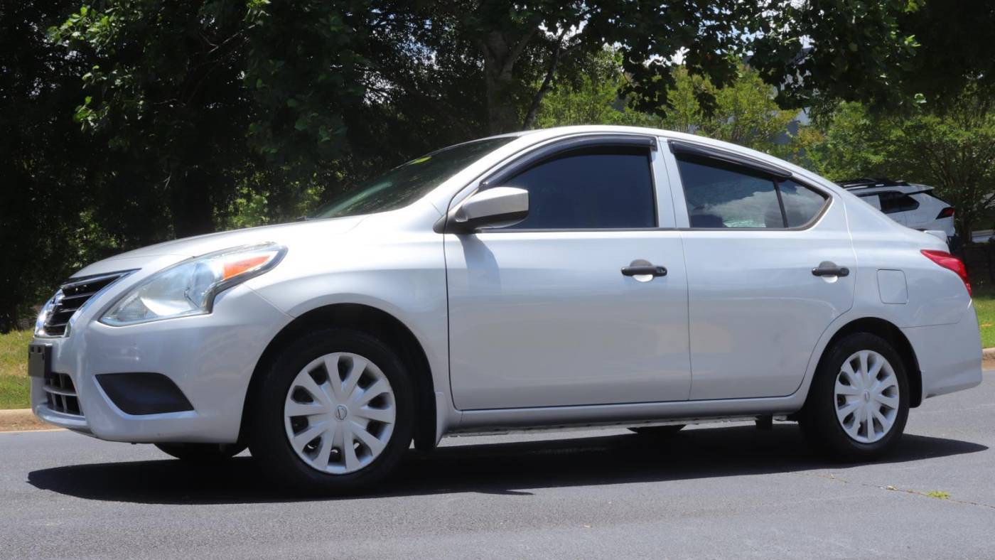 2016 Nissan Versa 1.6 S Plus