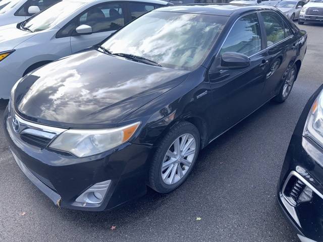 2014 Toyota Camry Hybrid LE — Sedan — 180,502 mi — Seattle, WA