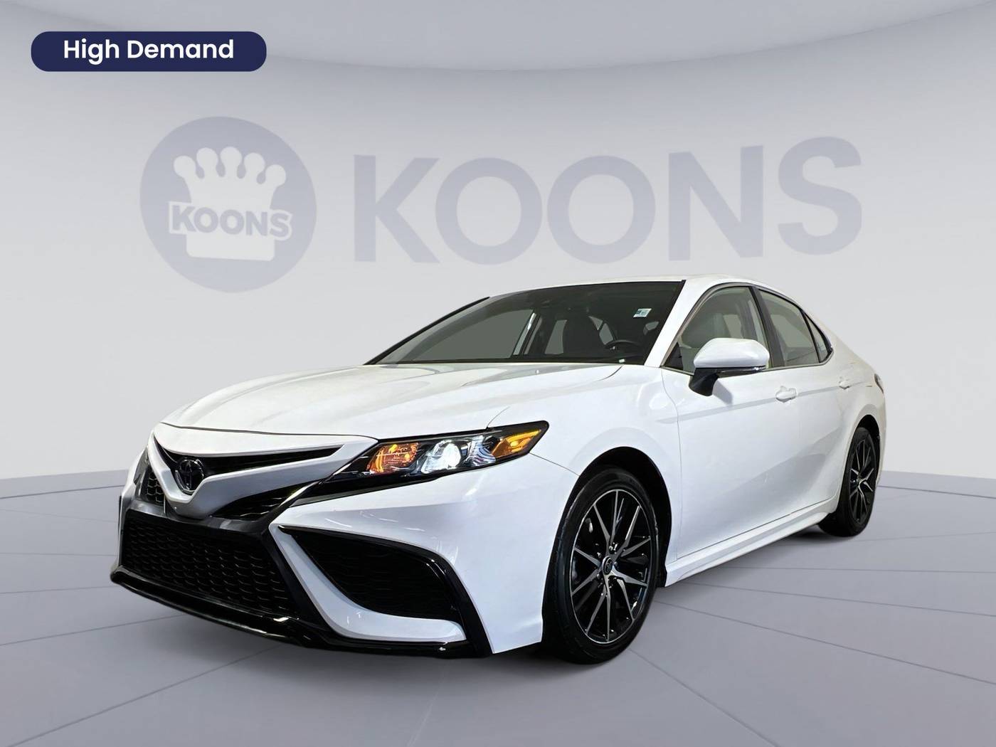 2022 Toyota Camry SE — Sedan — 79,344 mi — Falls Church, VA