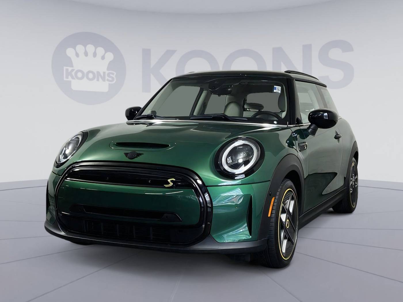 2023 MINI Electric Hardtop Cooper SE — Hatchback — 43,817 mi — Falls Church, VA