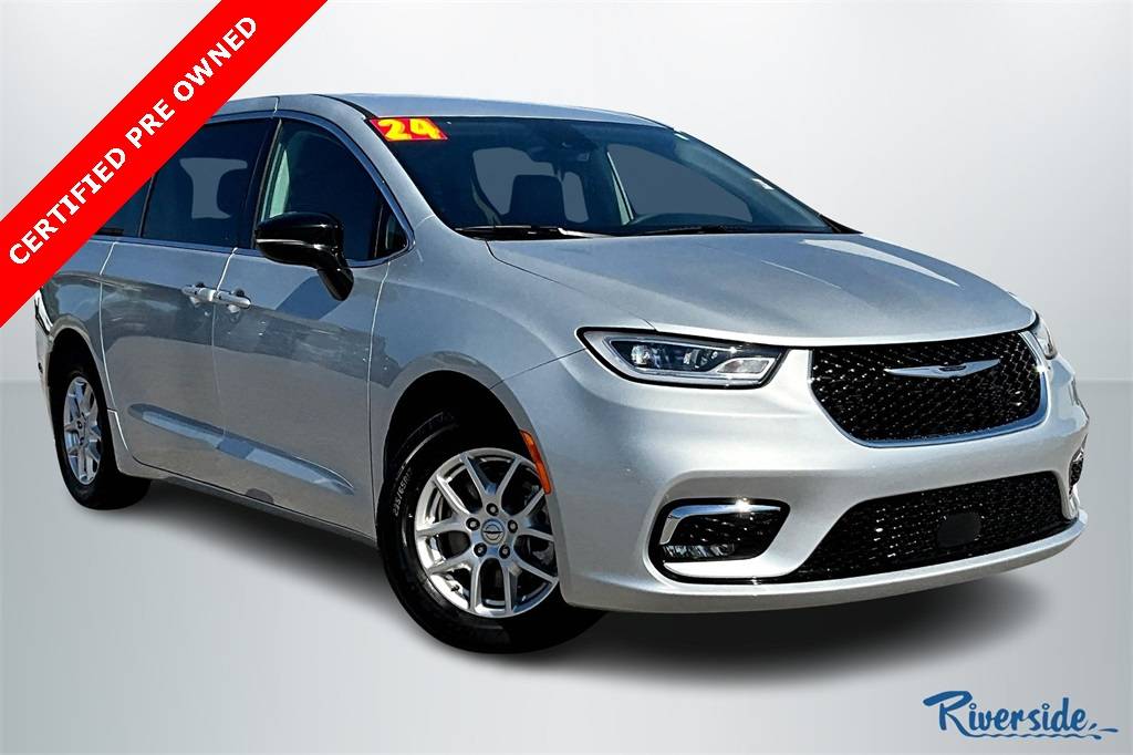 2024 Chrysler Pacifica Touring L — Minivan — 60,506 mi — New Bern, NC