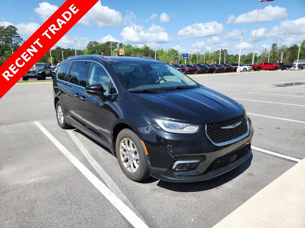 2021 Chrysler Pacifica Touring L — Minivan — 87,132 mi — New Bern, NC