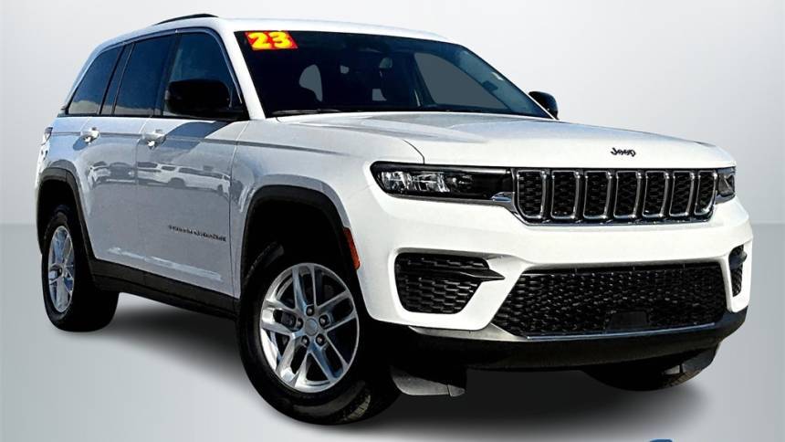 2023 Jeep Grand Cherokee Laredo — SUV — 29,996 mi — New Bern, NC