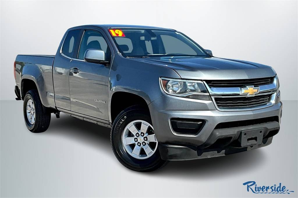2019 Chevrolet Colorado WT — Pickup Truck — 118,449 mi — New Bern, NC