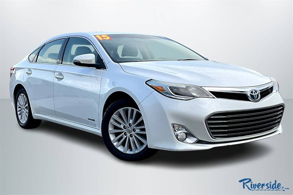 2015 Toyota Avalon Hybrid Limited — Sedan — 113,522 mi — New Bern, NC