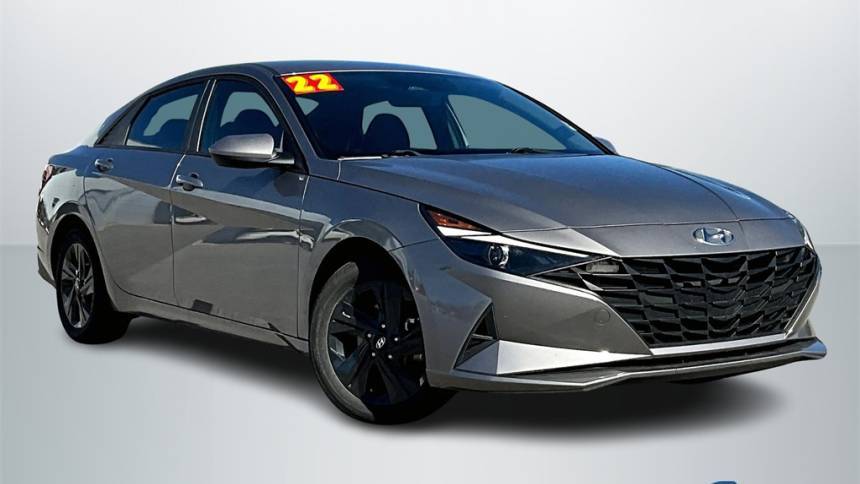 2022 Hyundai Elantra Hybrid Blue — Sedan — 62,728 mi — New Bern, NC