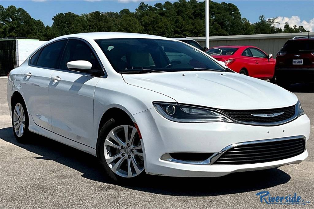 2017 Chrysler 200 Limited Platinum — Sedan — 126,562 mi — New Bern, NC