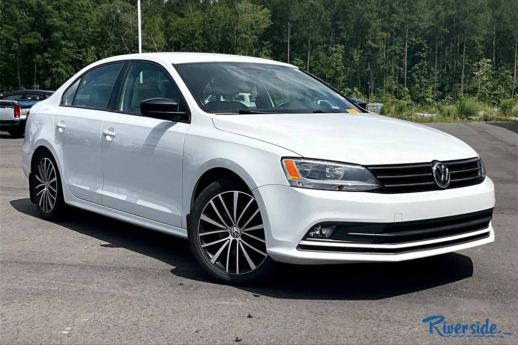 2016 Volkswagen Jetta 1.8T Sport — Sedan — 134,146 mi — New Bern, NC