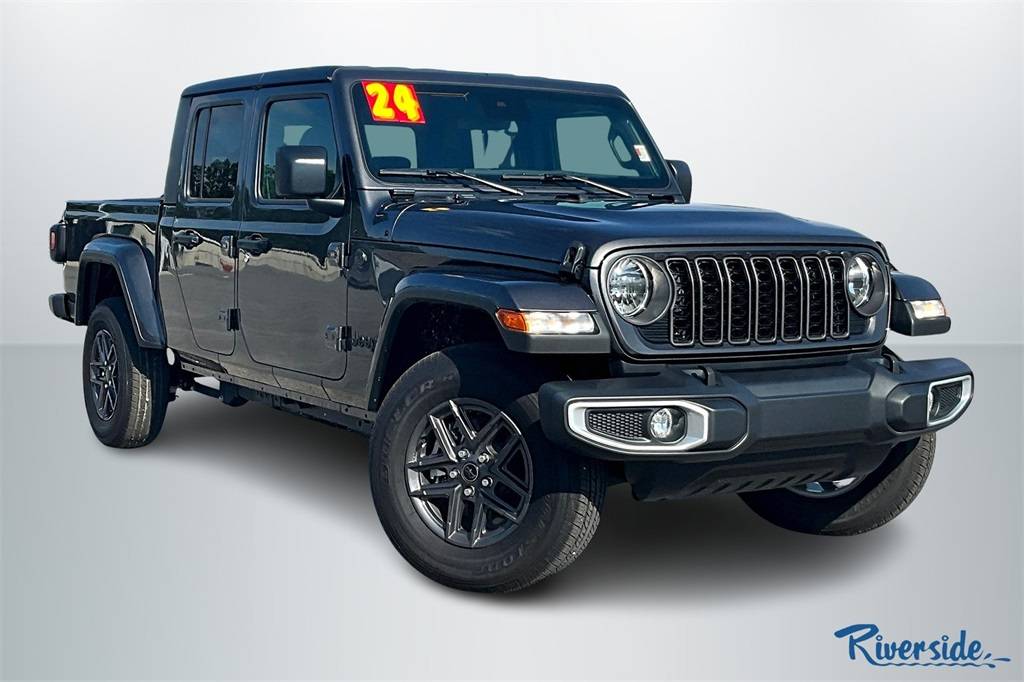 2024 Jeep Gladiator Sport S — Pickup Truck — 16 mi — New Bern, NC