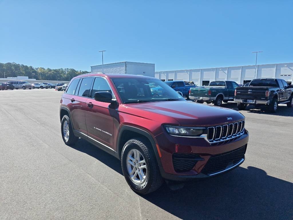 2023 Jeep Grand Cherokee Laredo — SUV — 32,983 mi — New Bern, NC