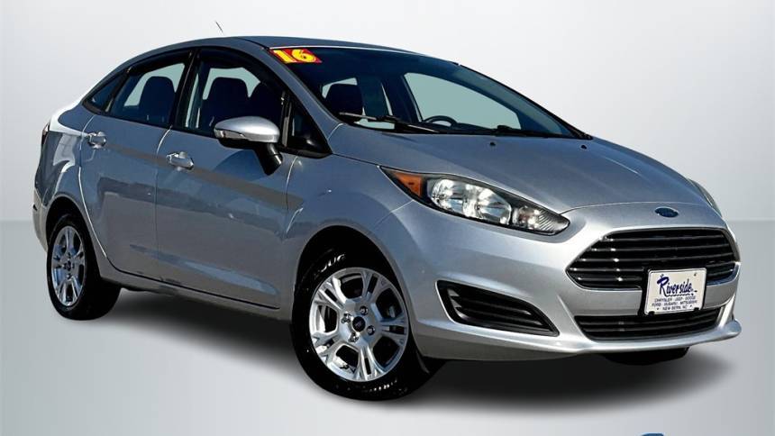 2016 Ford Fiesta SE — Sedan — 29,777 mi — New Bern, NC