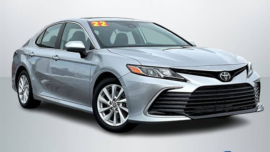 2022 Toyota Camry LE — Sedan — 37,869 mi — New Bern, NC