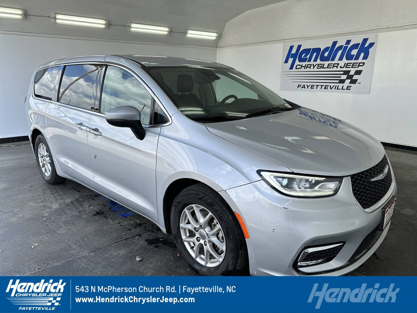 2023 Chrysler Pacifica Touring L — Minivan — 62,432 mi — Fayetteville, NC
