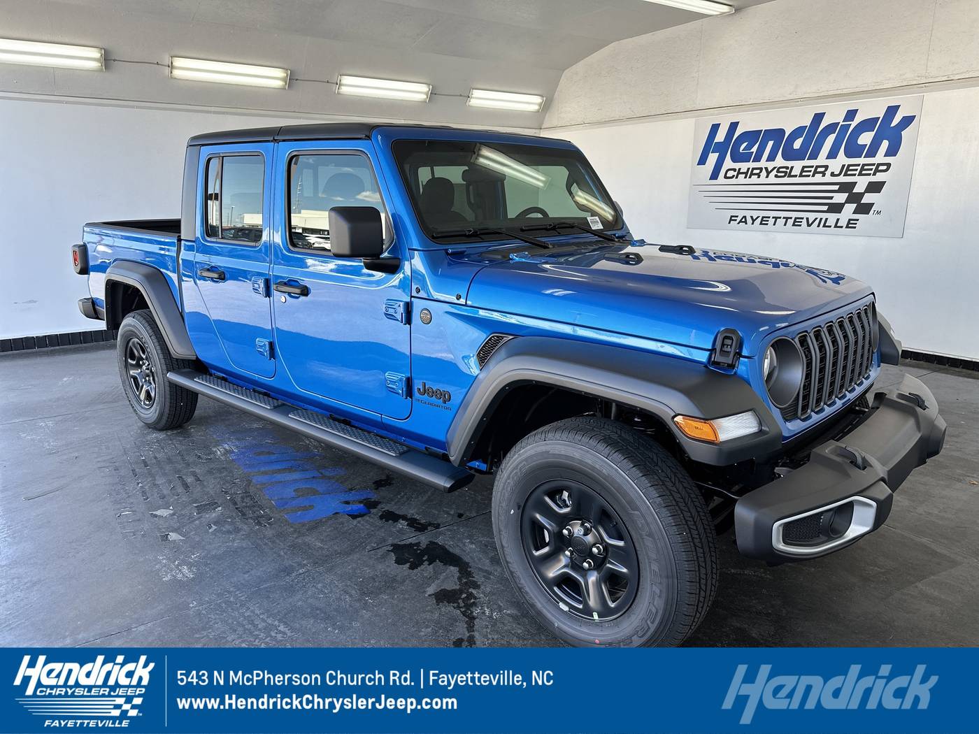 2025 Jeep Gladiator Sport — Pickup Truck — 220 mi — Fayetteville, NC