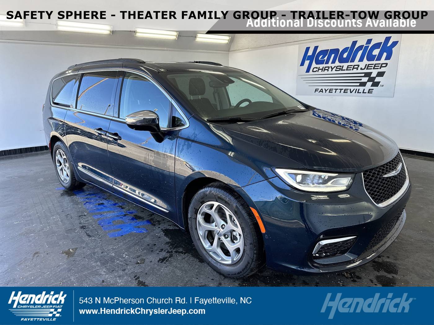 2023 Chrysler Pacifica Limited — Minivan — 21,676 mi — Fayetteville, NC