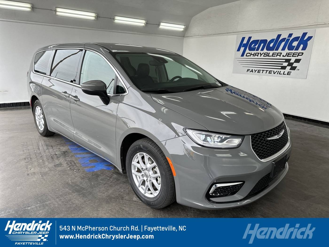 2023 Chrysler Pacifica Touring L — Minivan — 62,067 mi — Fayetteville, NC