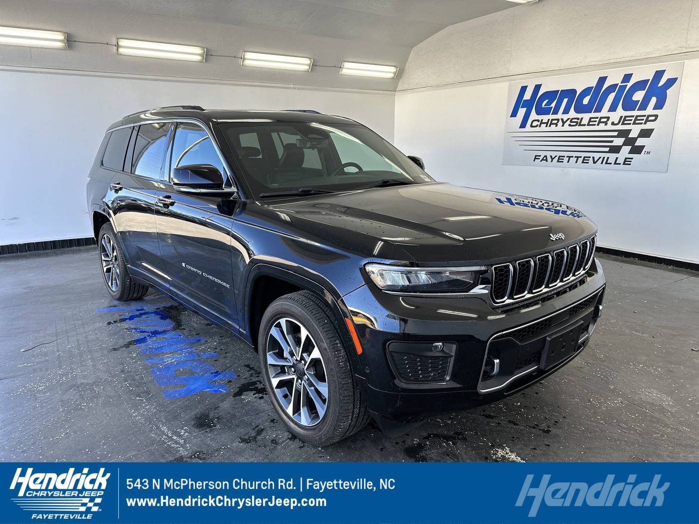 2021 Jeep Grand Cherokee Overland — SUV — 32,589 mi — Fayetteville, NC