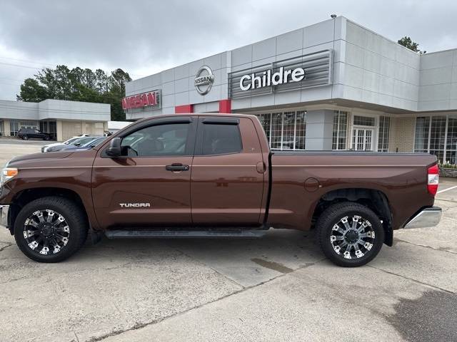 2017 Toyota Tundra SR5 — Pickup Truck — 153,846 mi — Milledgeville, GA