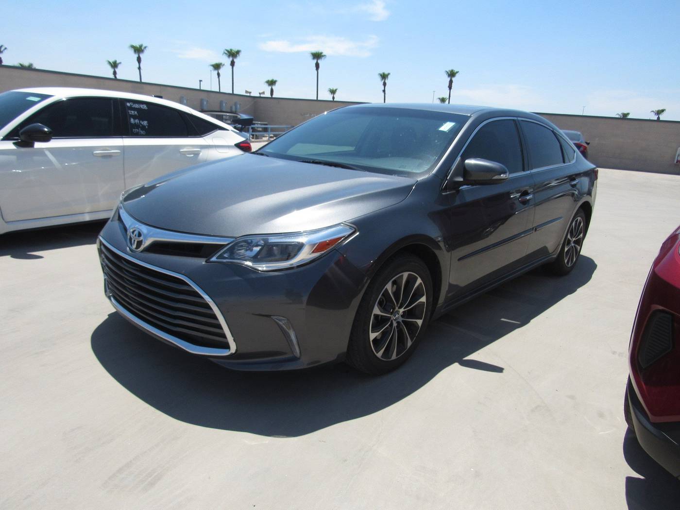 2016 Toyota Avalon XLE — Sedan — 52,127 mi — Mesa, AZ