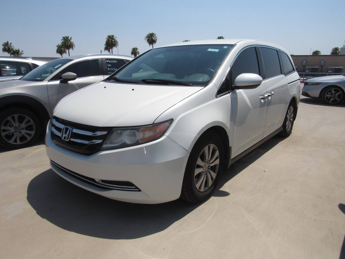 2016 Honda Odyssey SE — Minivan — 124,542 mi — Mesa, AZ