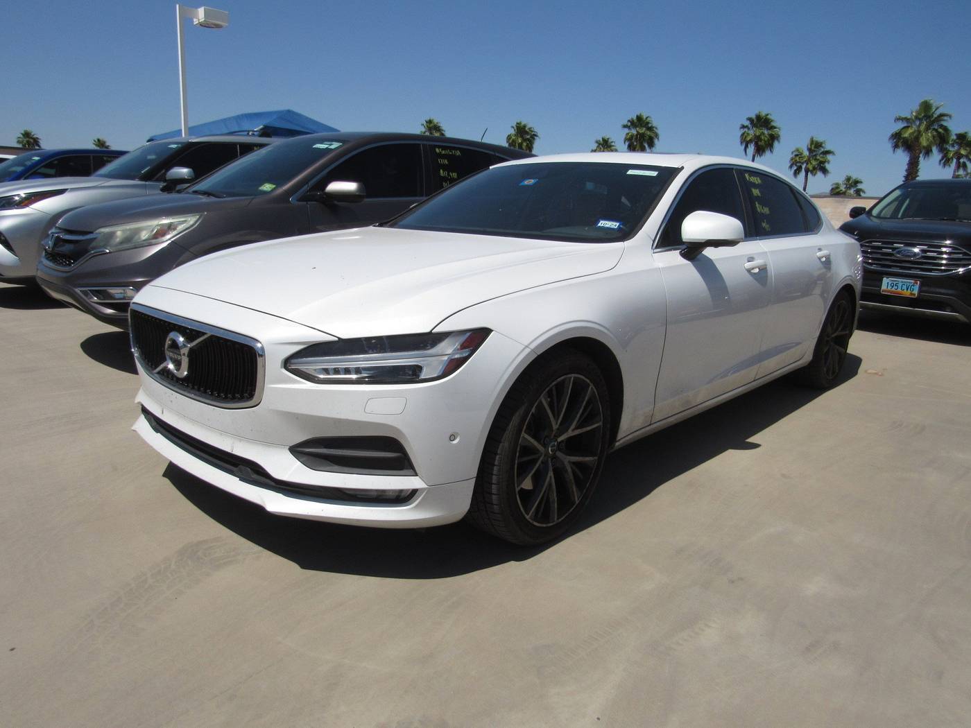2018 Volvo S90 Momentum — Sedan — 104,557 mi — Mesa, AZ