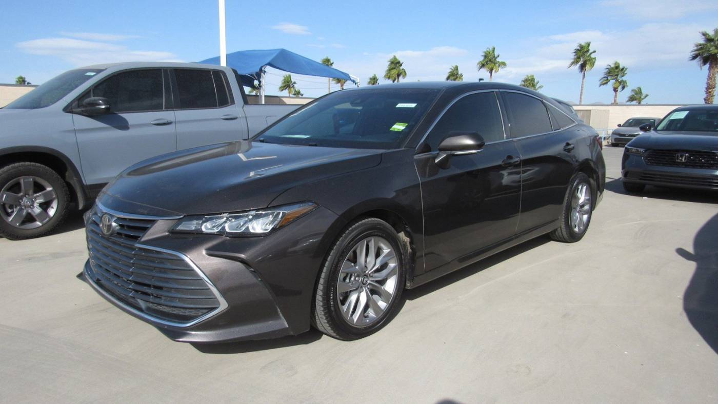 2020 Toyota Avalon XLE — Sedan — 71,432 mi — Mesa, AZ