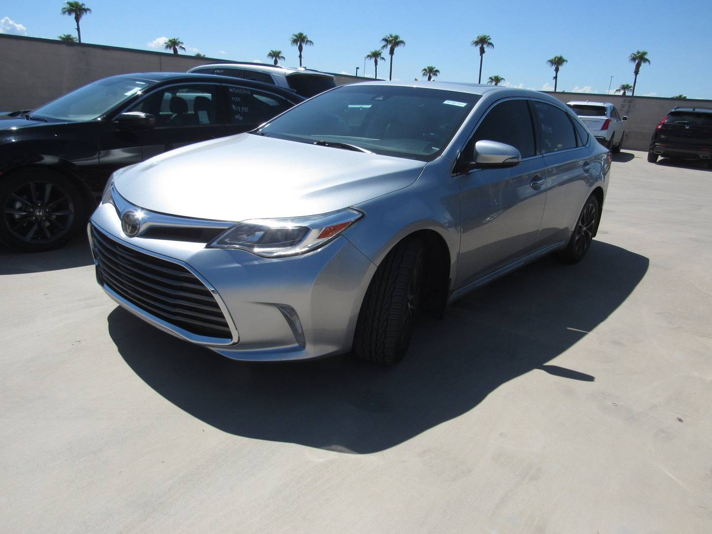 2018 Toyota Avalon XLE Plus — Sedan — 60,810 mi — Mesa, AZ