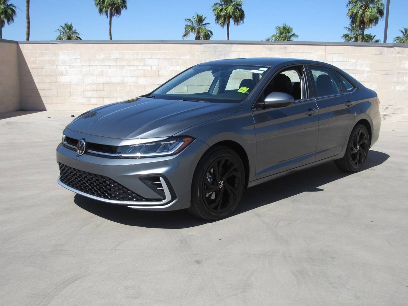 2025 Volkswagen Jetta SE — Sedan — 4,442 mi — Mesa, AZ