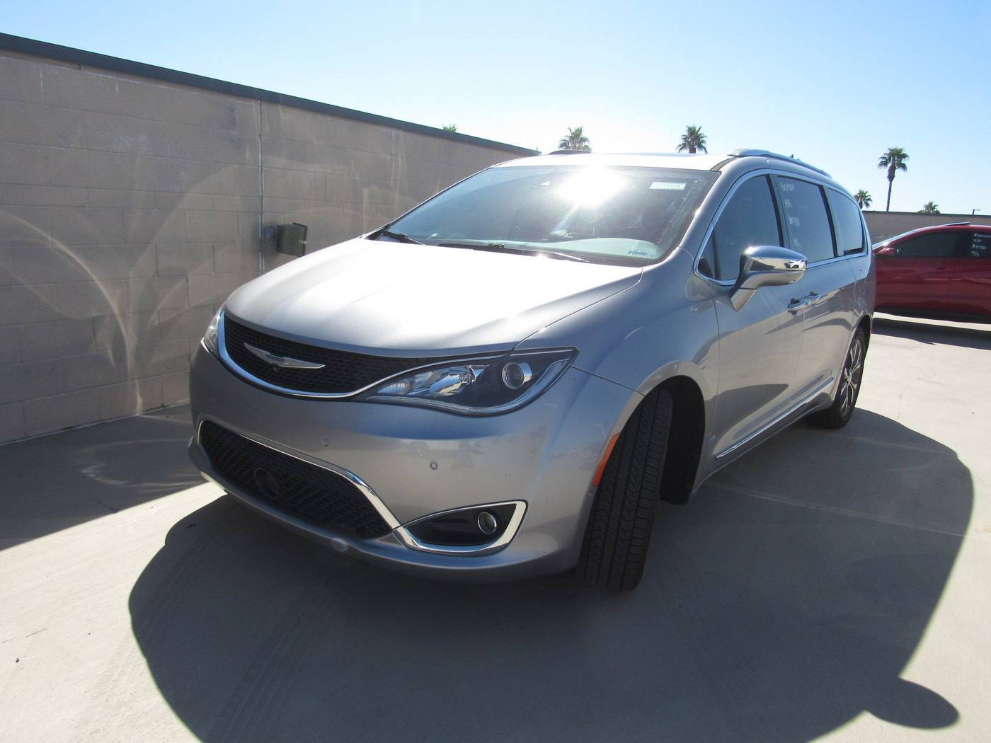 2017 Chrysler Pacifica Limited — Minivan — 92,532 mi — Mesa, AZ