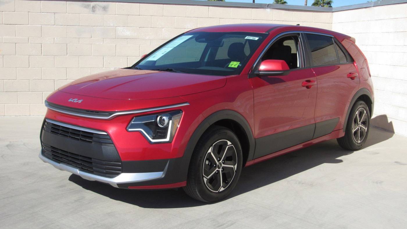 2024 Kia Niro Hybrid LX — SUV — 11,853 mi — Mesa, AZ