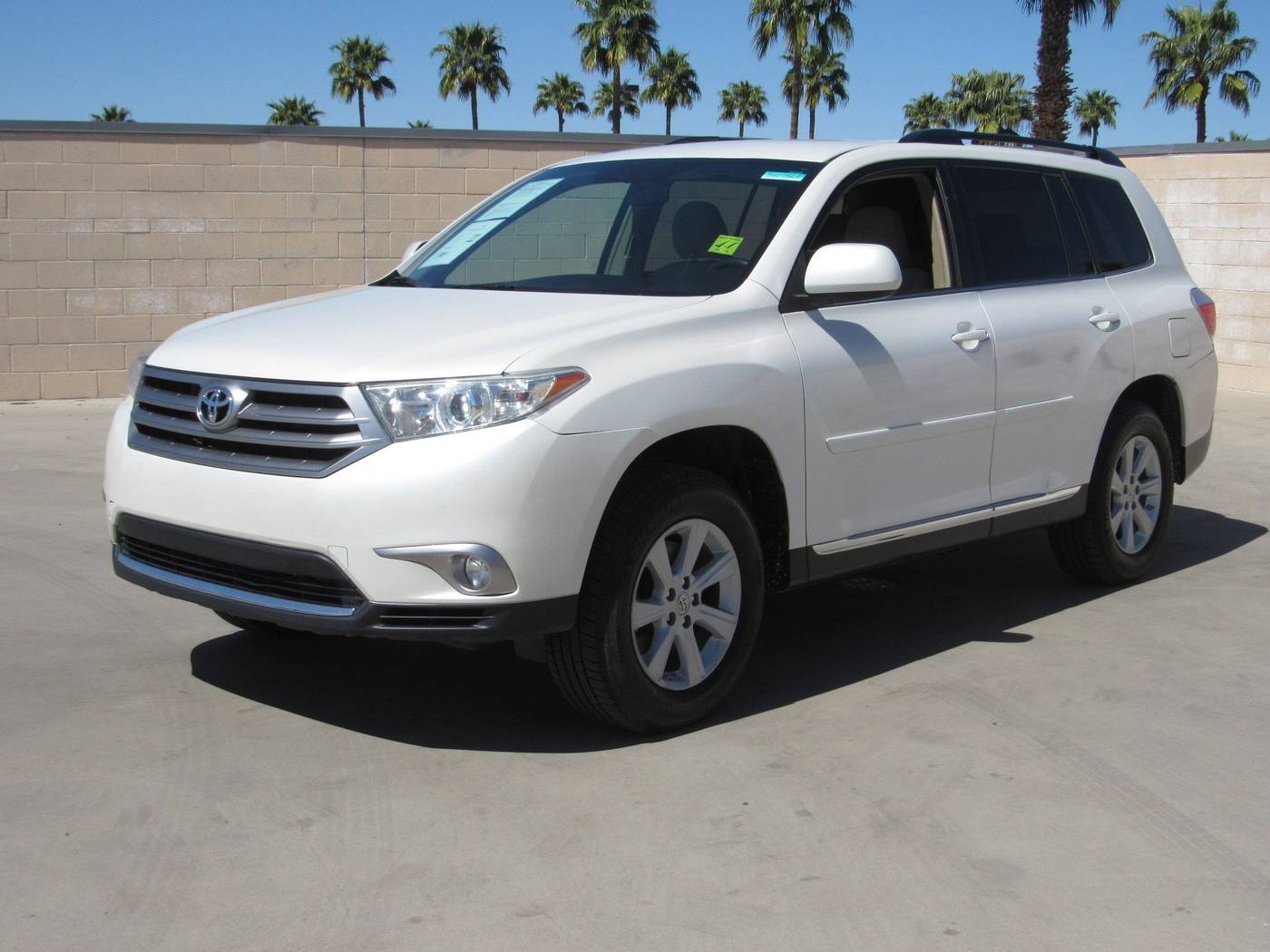 2013 Toyota Highlander Highlander V6 — SUV — 132,580 mi — Mesa, AZ
