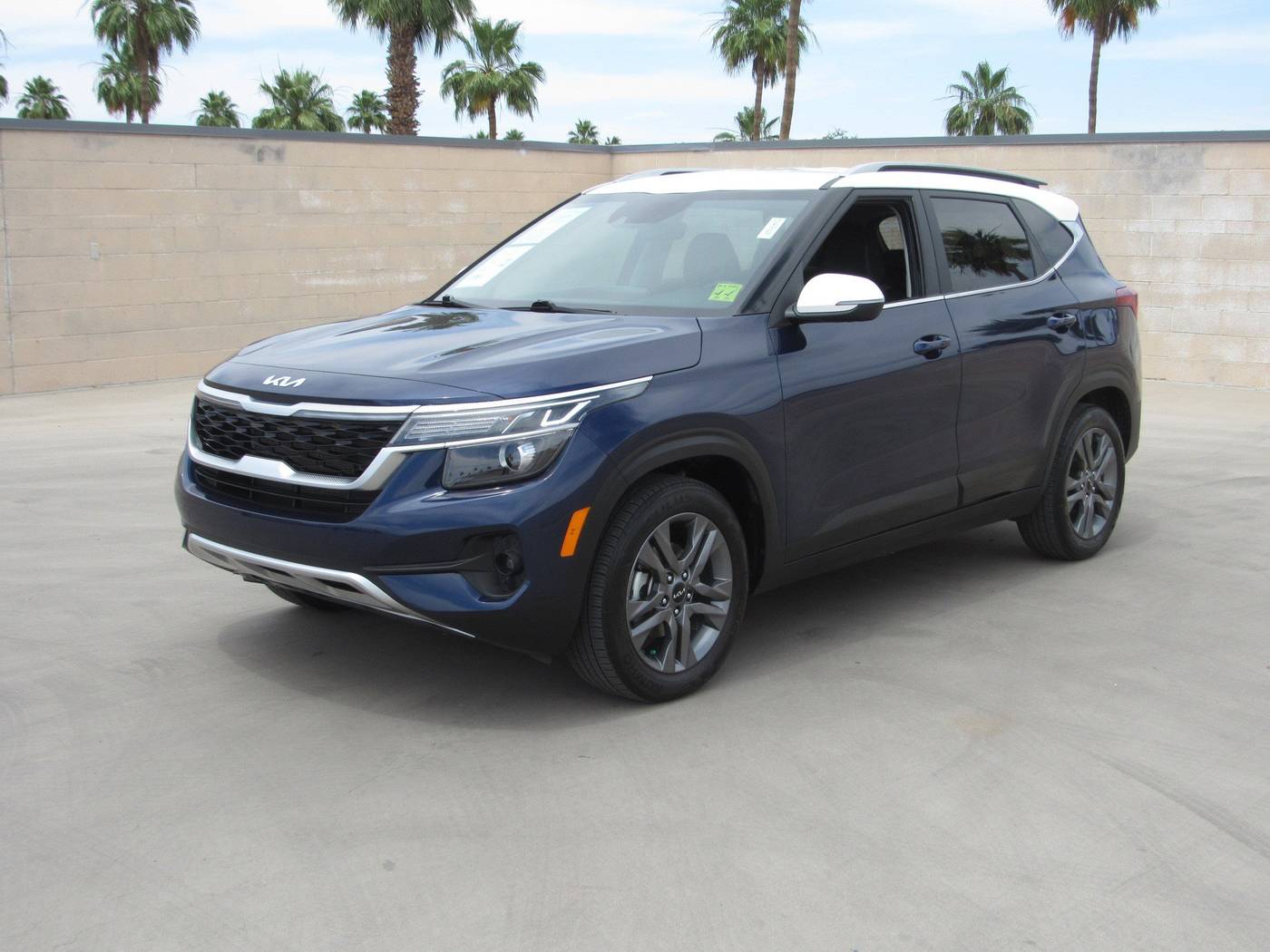 2023 Kia Seltos S — SUV — 40,198 mi — Mesa, AZ