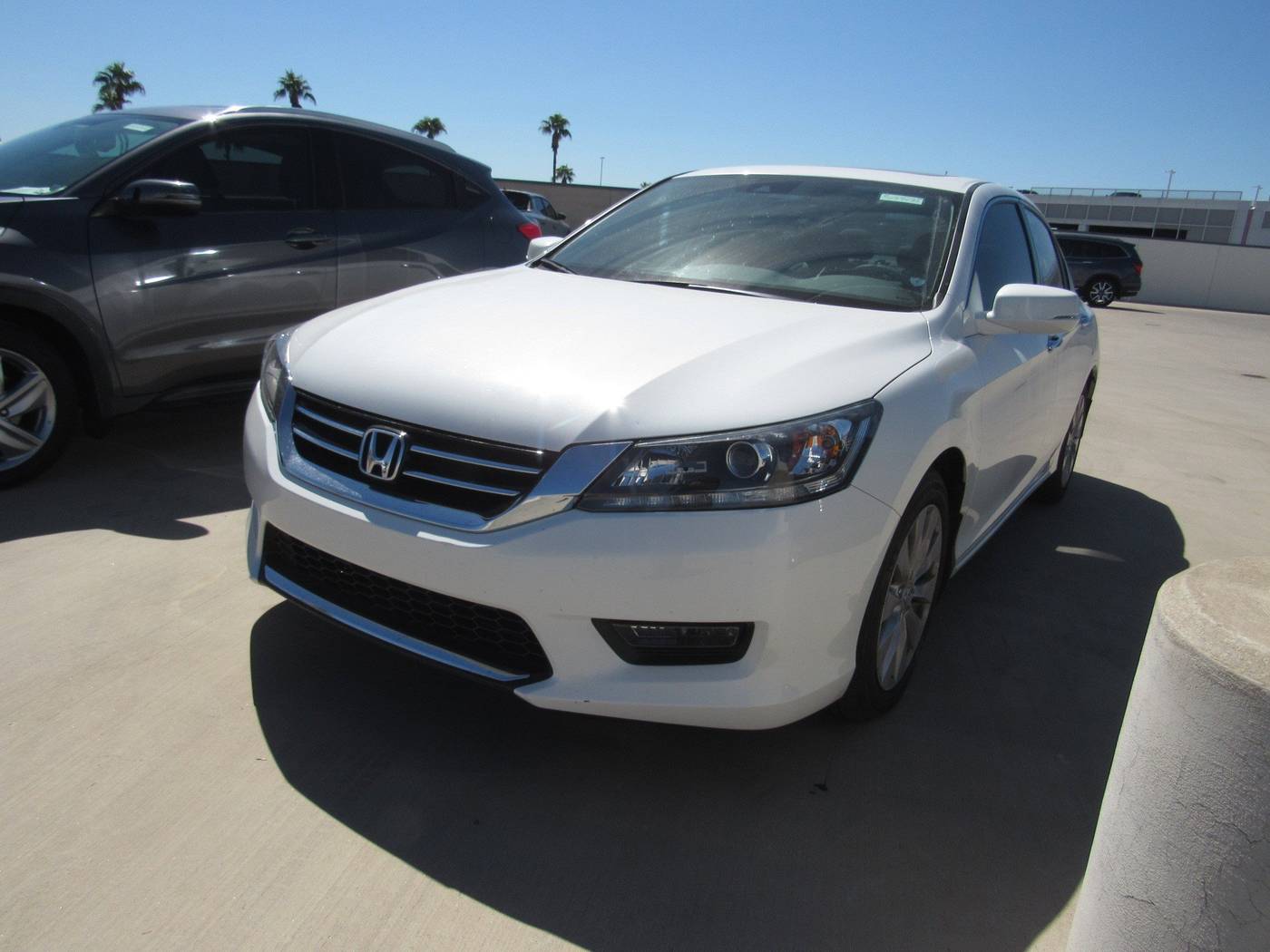 2015 Honda Accord EX-L V6 — Sedan — 26,795 mi — Mesa, AZ