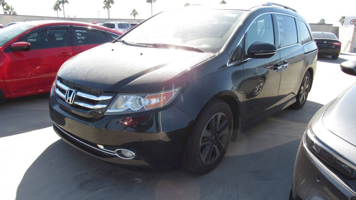 2016 Honda Odyssey Touring — Minivan — 167,894 mi — Mesa, AZ