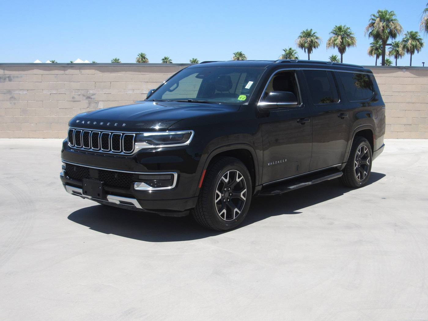 2023 Jeep Wagoneer Series III — SUV — 21,682 mi — Mesa, AZ