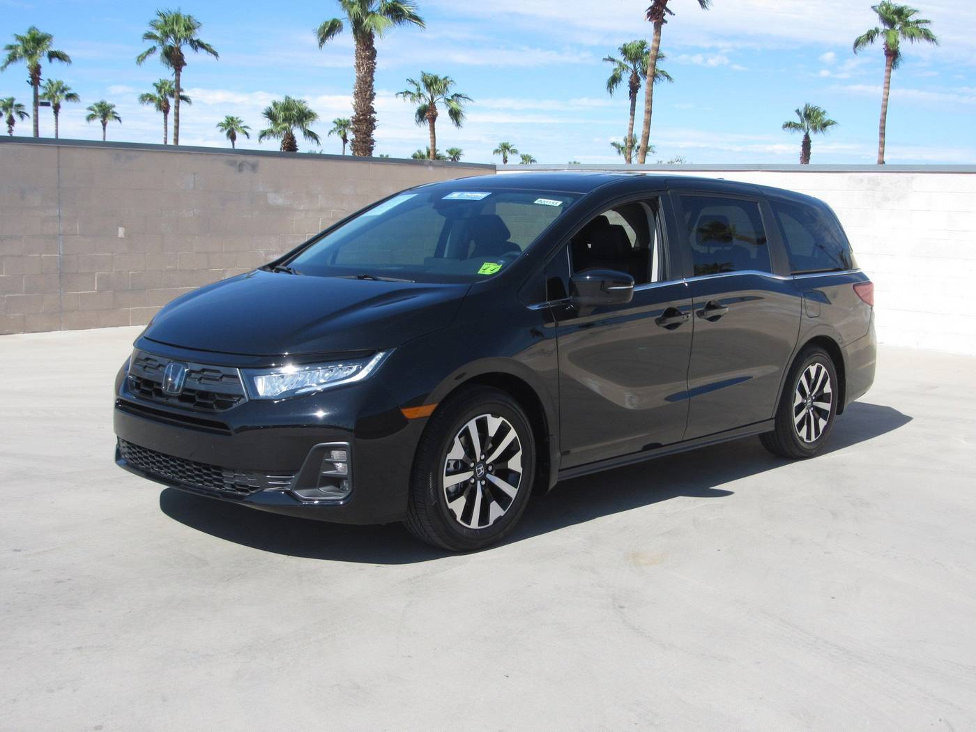 2025 Honda Odyssey EX-L — Minivan — 7,510 mi — Mesa, AZ