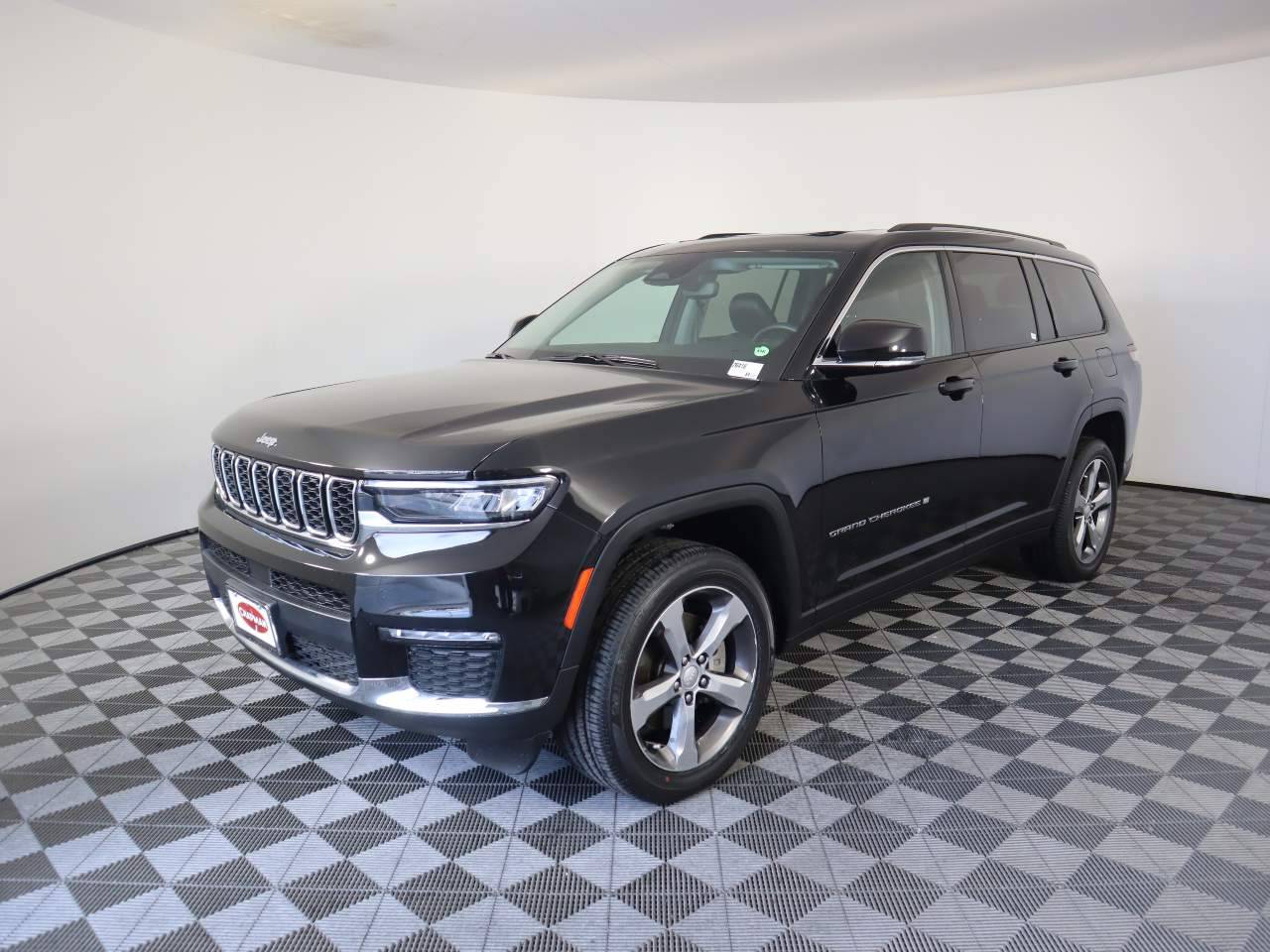 2022 Jeep Grand Cherokee Limited — SUV — 18,931 mi — Las Vegas, NV
