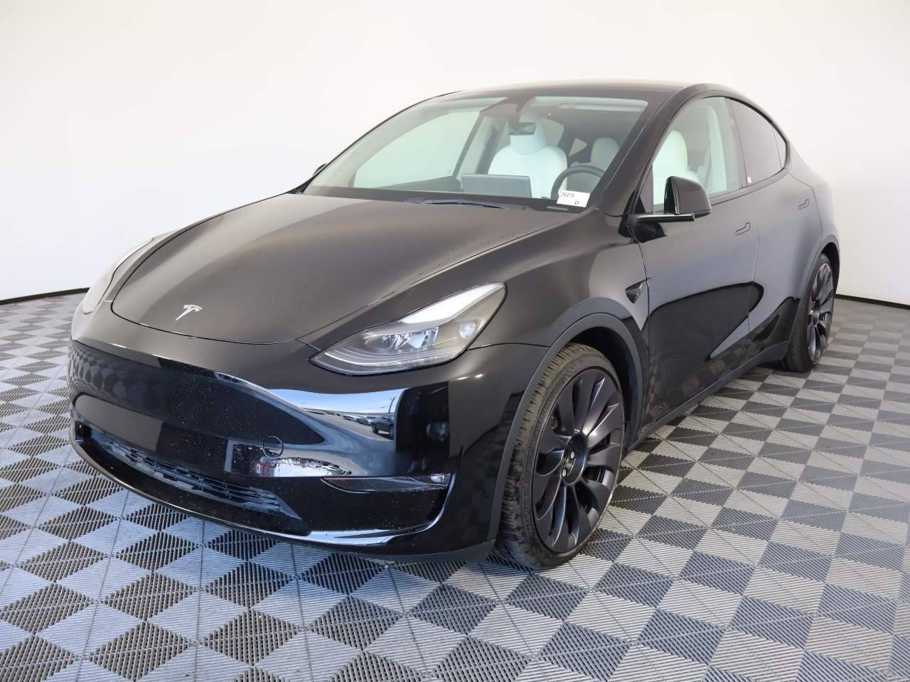 2023 Tesla Model Y Performance — SUV — 3,259 mi — Las Vegas, NV