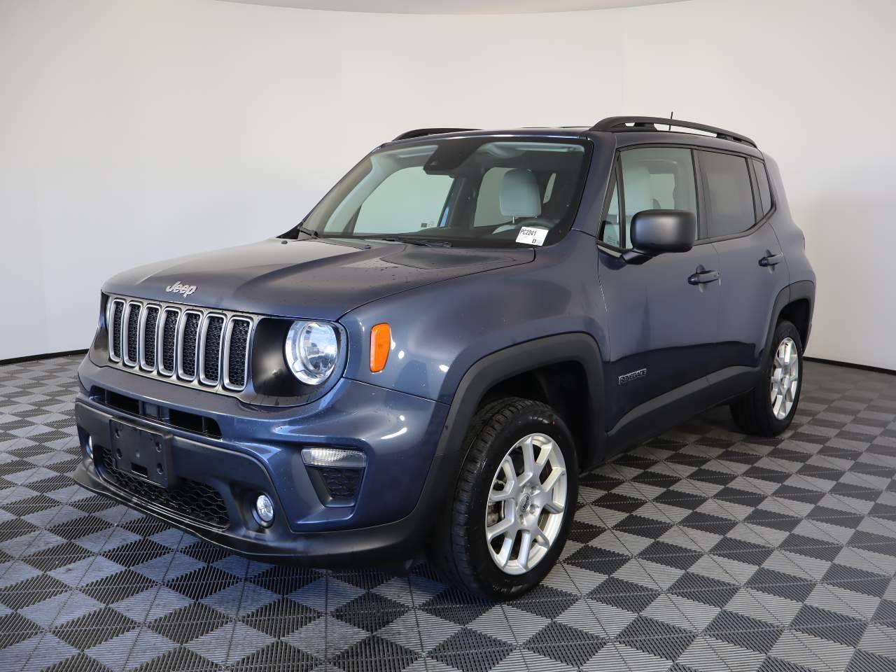 2022 Jeep Renegade Latitude — SUV — 33,165 mi — Las Vegas, NV